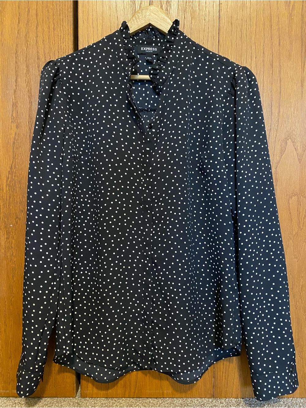 Express Black & White Polka Dot Long Sleeve Blouse